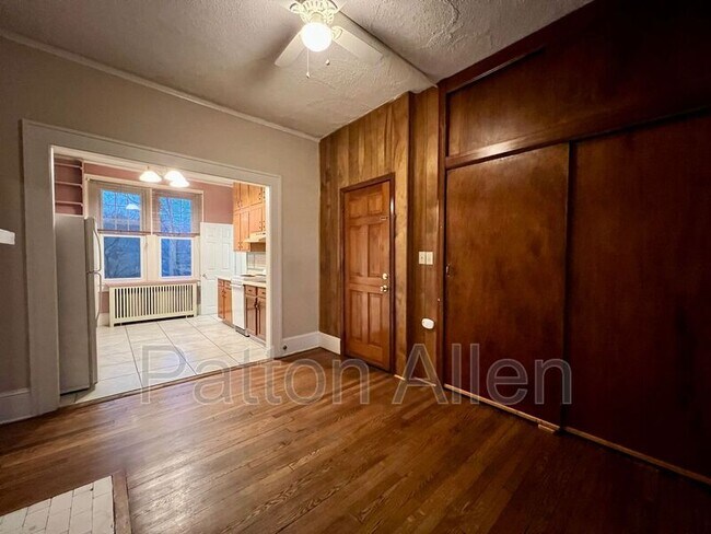 Building Photo - 130 Edwin Pl