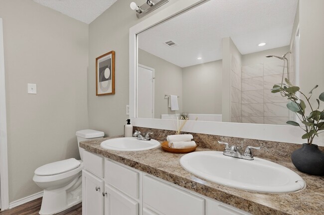 Building Photo - 625 Spillway Dr