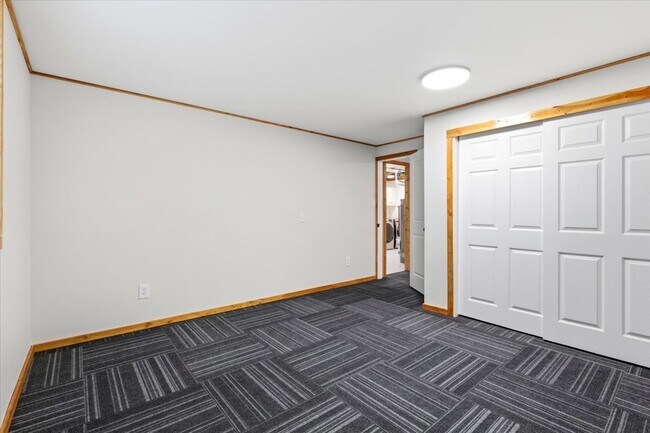 Building Photo - 6743 Kamloops Dr