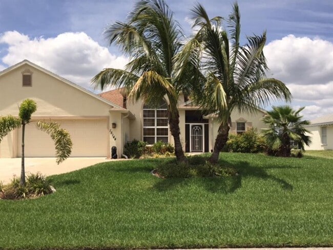 Primary Photo - 15144 Lakeland Cir