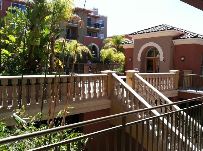 Building Photo - Spectacular Views of Silicon Valley from This Beautiful Communications Hill Condo