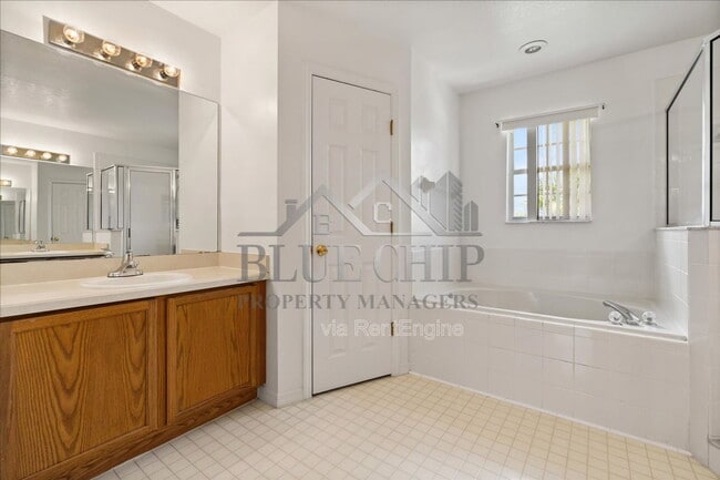 Building Photo - 5399 Dahlia Reserve Dr