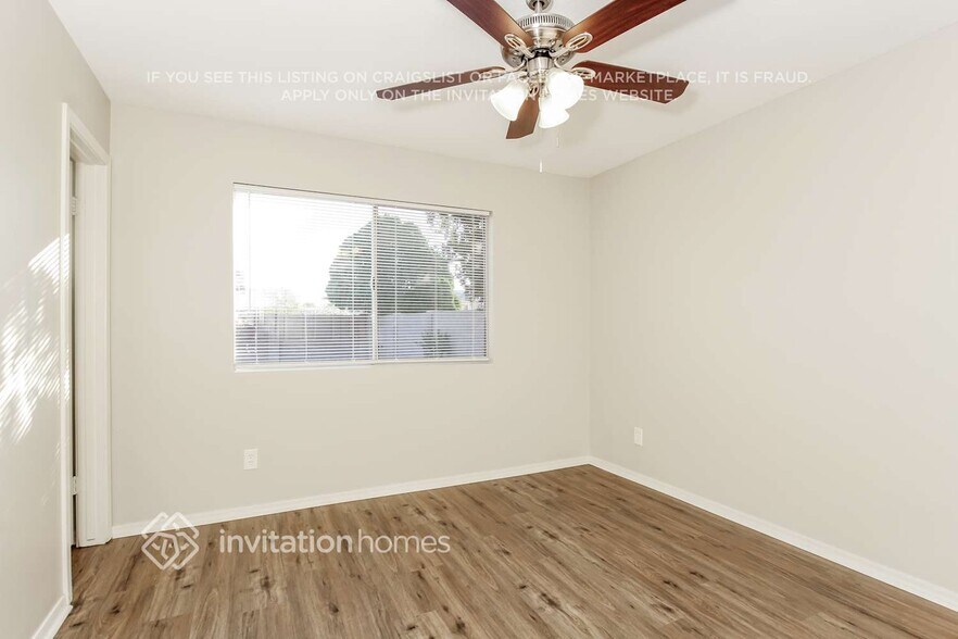 Building Photo - 5235 W Lupine Ave