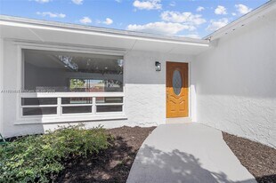 Building Photo - 7773 Coral Blvd