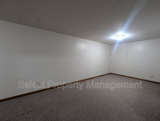 Building Photo - 10931 Smokey Ridge Pl