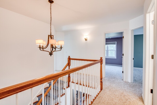 Building Photo - 3631 Falkner Dr