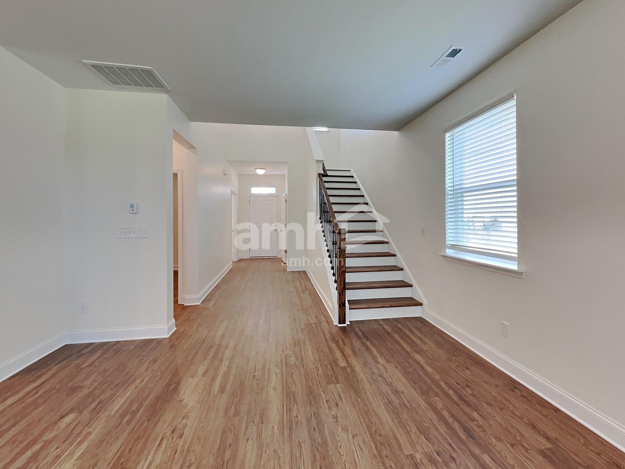 Building Photo - 113 Samara Ln
