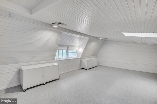 Building Photo - 2030 Pierce Mill Rd NW