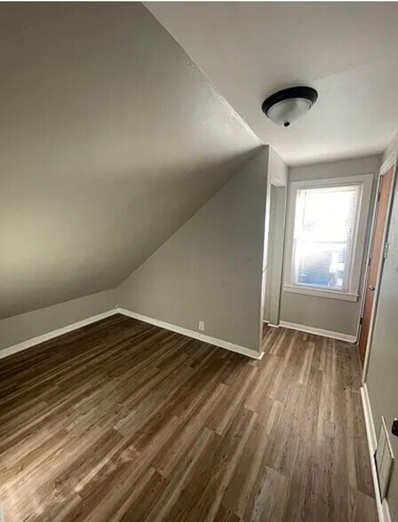 Building Photo - 2608 N 40th St