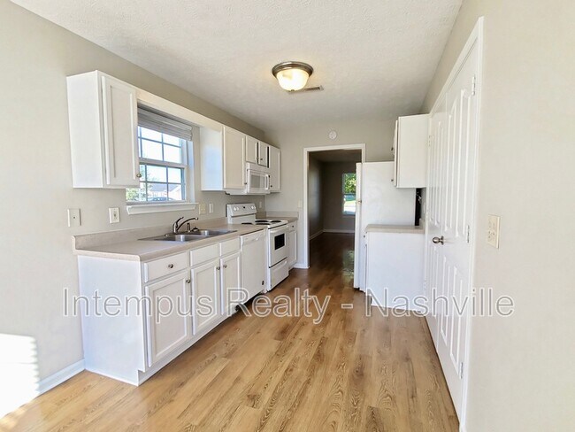 Building Photo - 1241 Matterhorn Run