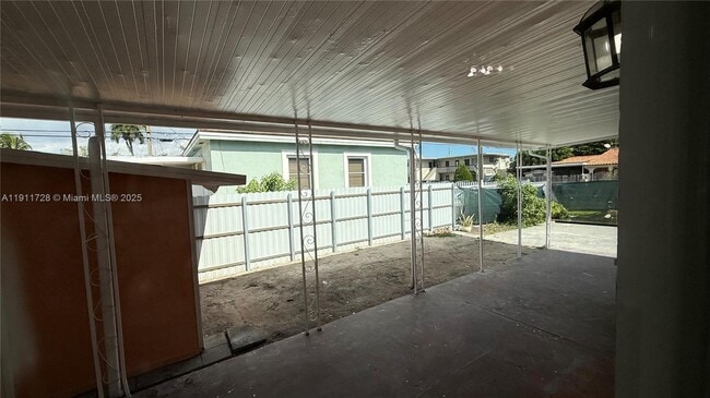 Building Photo - 3211 NW 19th Terrace