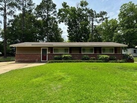 Building Photo - 750 Marquette Dr