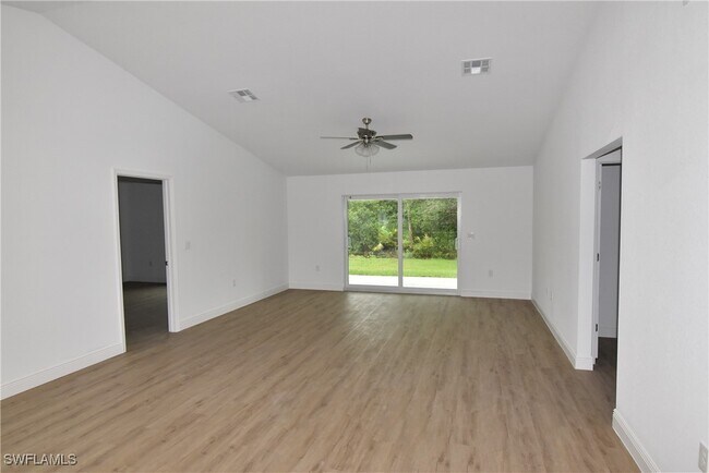 Building Photo - 5289 Caputo Ave