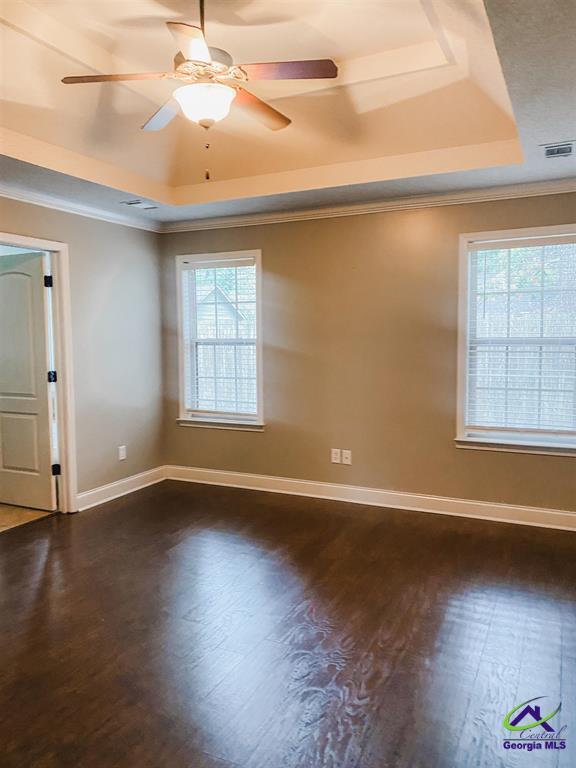 Building Photo - 609 Wooden Eagle Trail