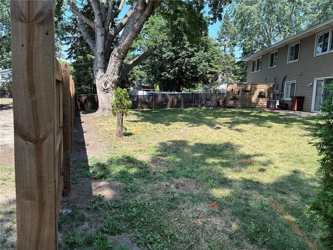 Building Photo - 11940 Ibis St NW