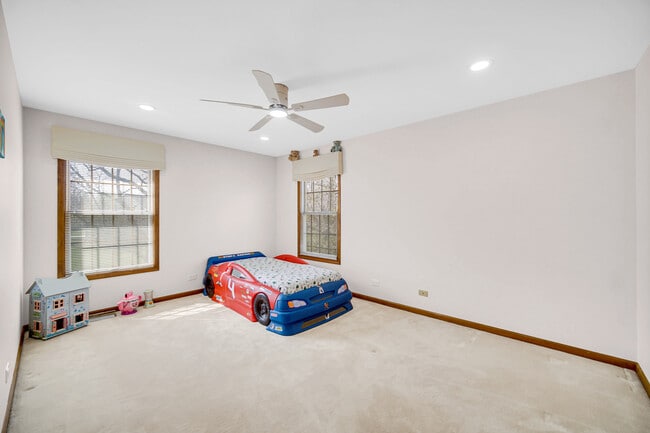 Building Photo - 2872 Whispering Oaks Ct