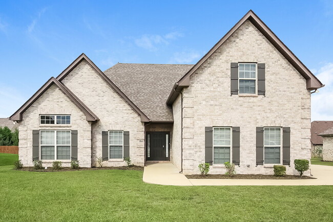 Building Photo - 1703 Drayton Dr