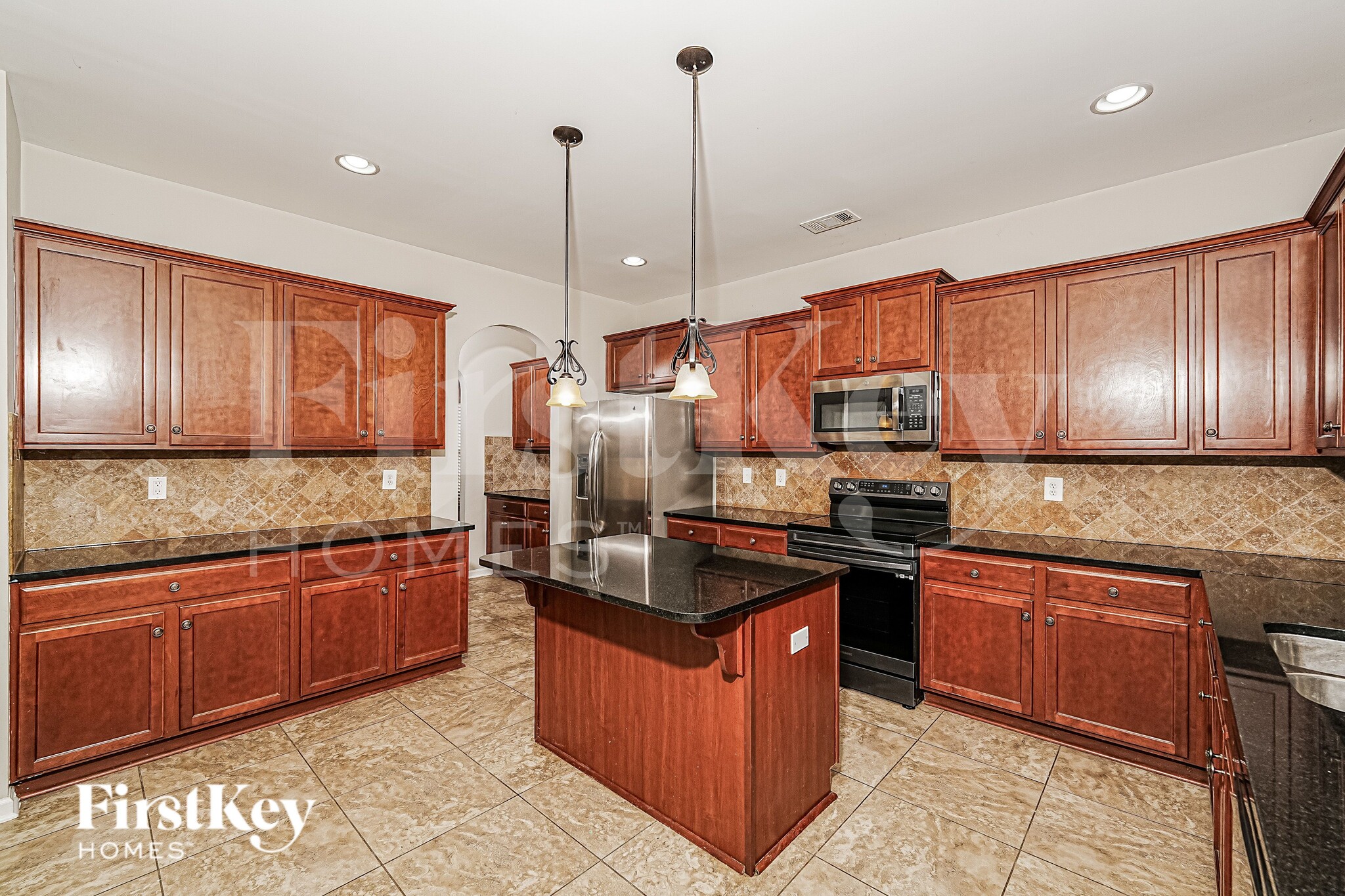 Building Photo - 113 Rosegate Dr