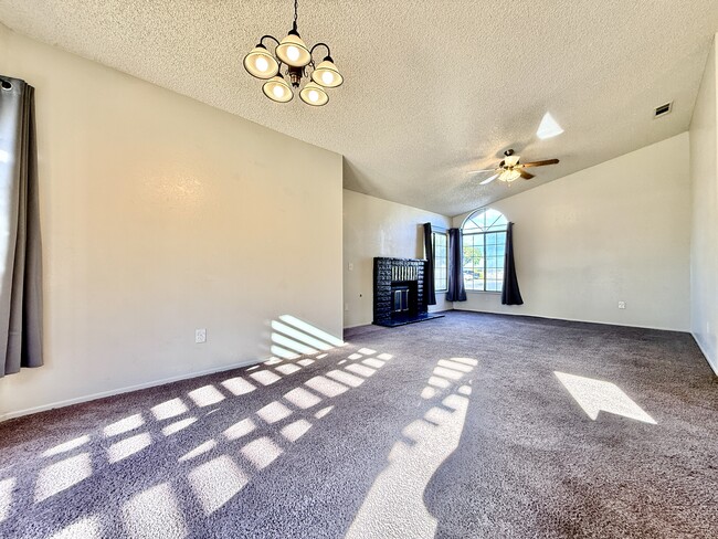 Building Photo - 45045 Denmore Ave