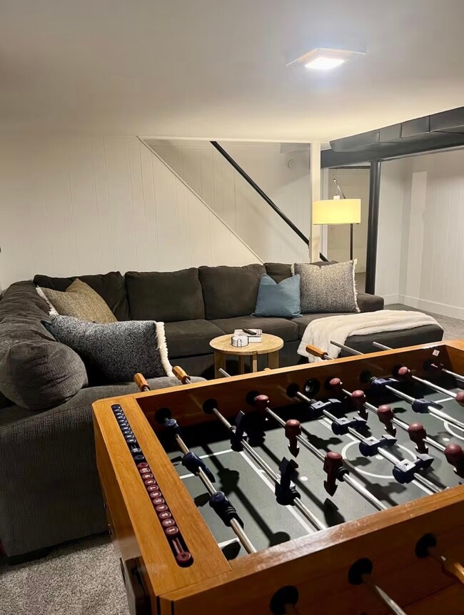 Building Photo - 6523 Jackson St