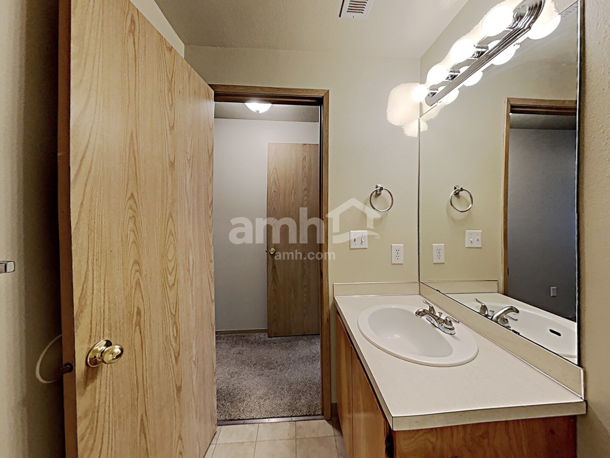 Building Photo - 16979 SW Steele Way