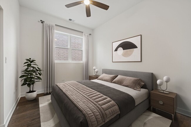 Building Photo - 1952 W Ohio St