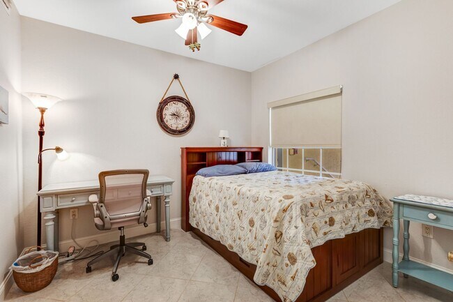 Building Photo - ** BOTANICAL PLACE ** 3 BED / 2 BATH - CONDO - TURNKEY FURNISHED - SEASONAL OR SHORT TERM