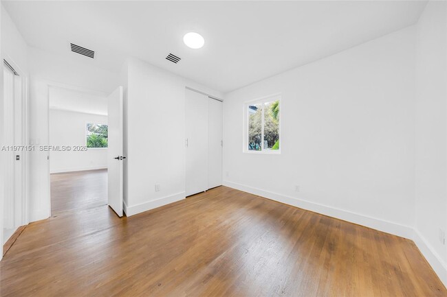 Building Photo - 250 NW 98th St