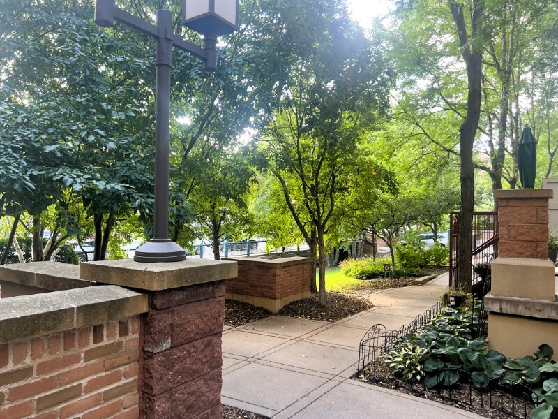 Building Photo - 500 N 2nd St