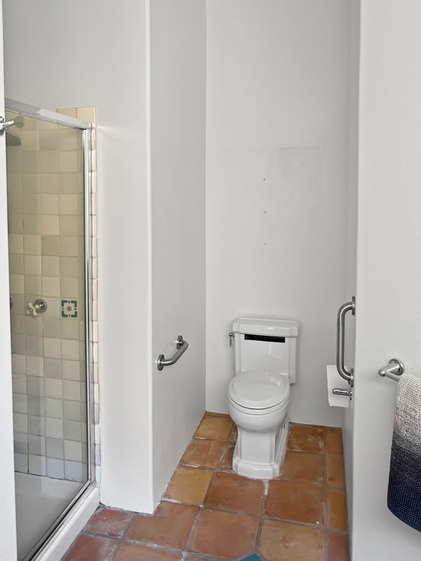 Building Photo - 54670 Avenida Alvarado