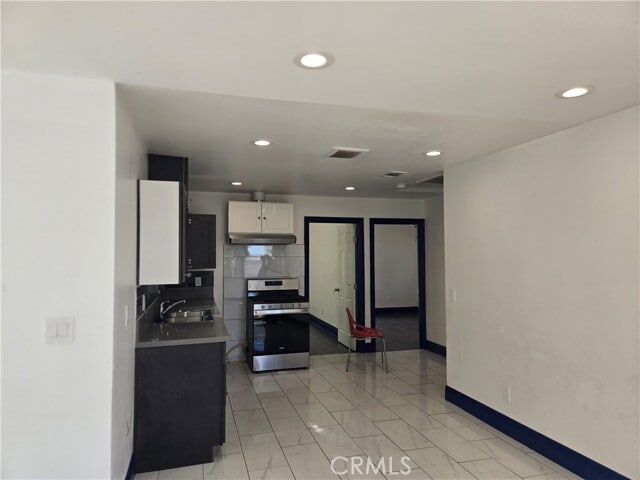 Building Photo - 16684 Forrest Ave