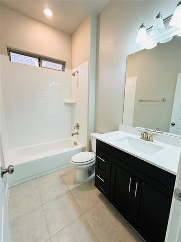 Building Photo - 16016 Gladewater Terrace