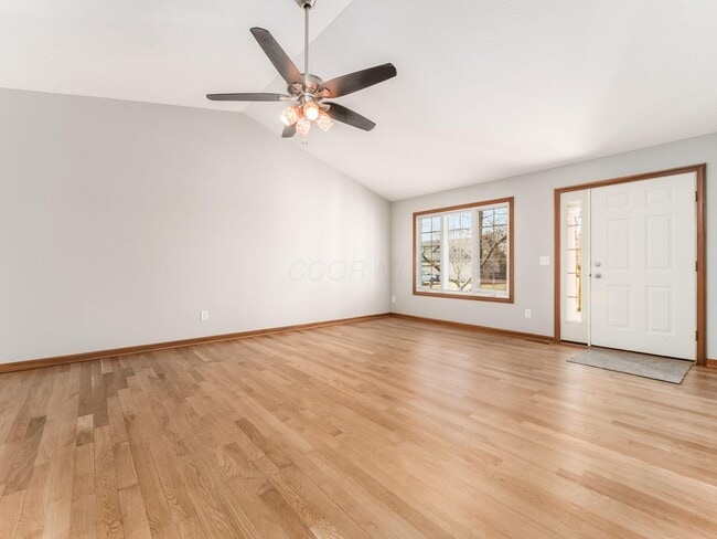 Building Photo - 532 Radcliff Dr