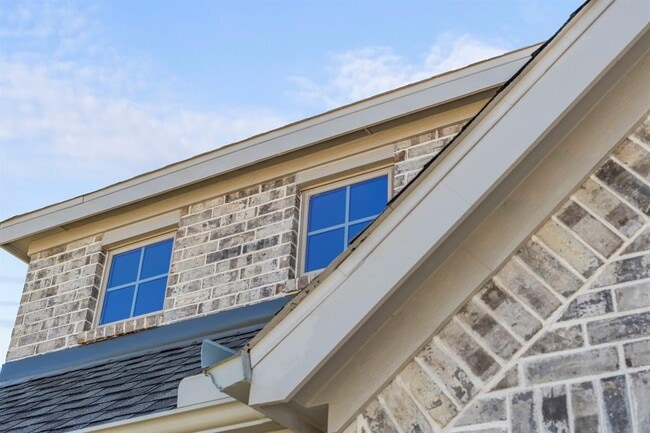 Building Photo - 16310 Rock Hollow Bend Ln