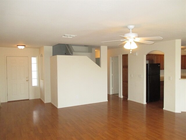 Building Photo - 22377 W Solano Dr