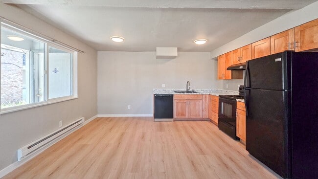 Building Photo - 13959 SE 173rd Pl