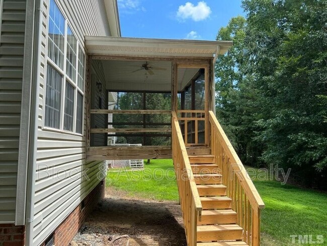 Building Photo - 3 S Indian Creek Pl