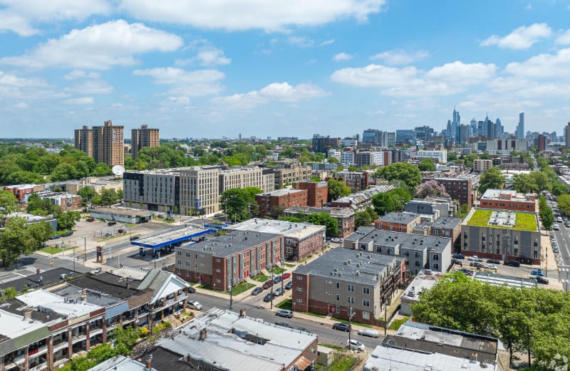 Building Photo - 4617 Sansom St