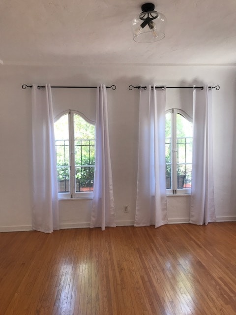 view to patio from LR - 916 S Orange Grove Ave