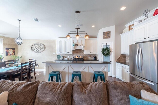 Building Photo - 7811 86th St