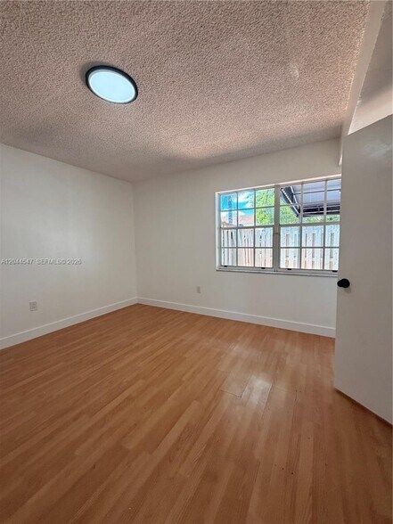 Building Photo - 7000 NW 173rd Dr