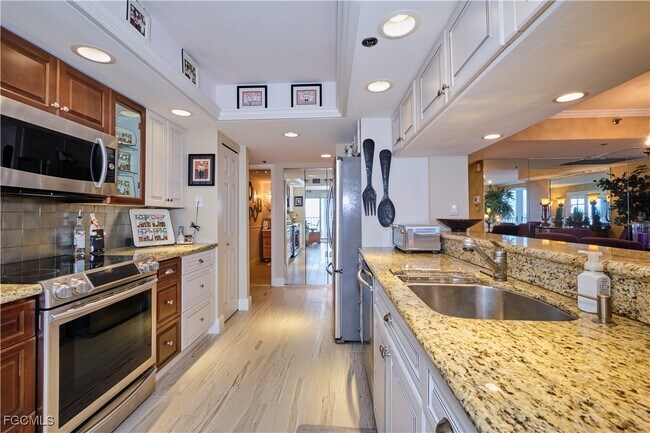 Building Photo - 5550 Heron Point Dr