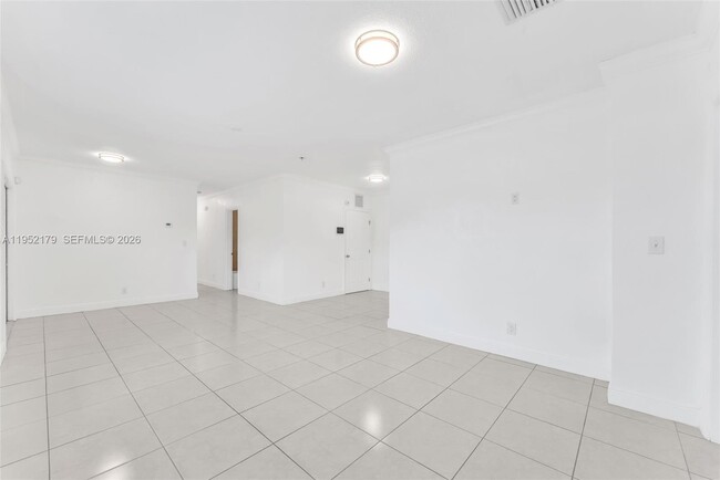 Building Photo - 1930 NW 184th St