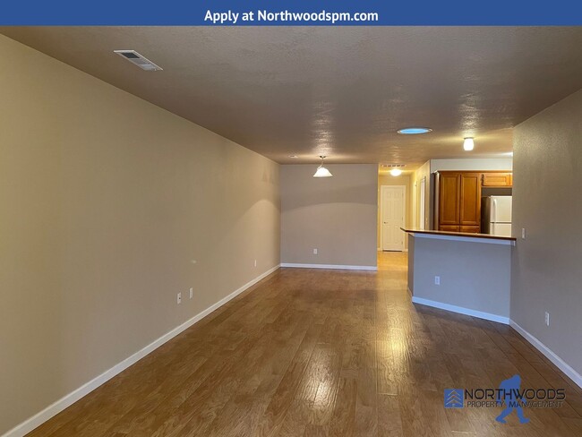 Building Photo - Very Nice 2 Bedroom 2 Bath Condo in a 55 P...