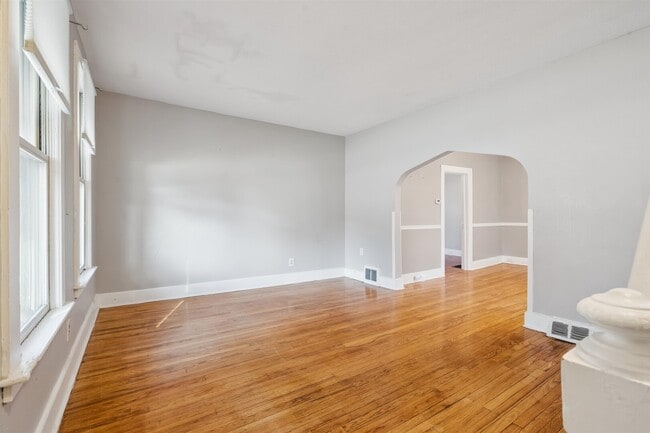 Building Photo - 1411 Jersey Ridge Rd