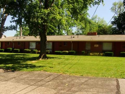 Building Photo - 5630 Macey Ave