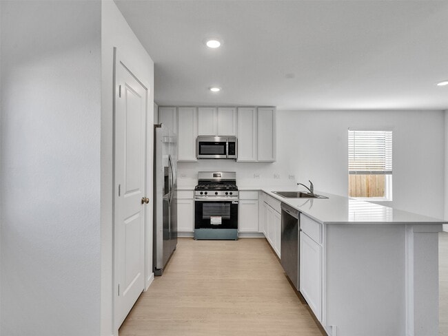 Building Photo - 12406 Lady Slipper Rd