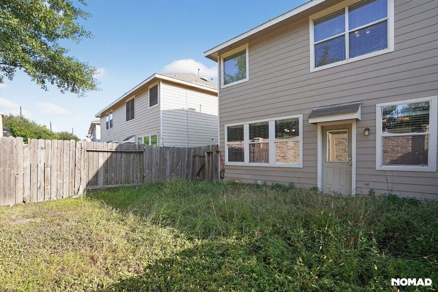 Building Photo - 6107 Shelbourne Park Ln