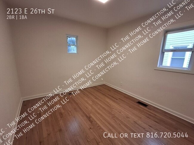 Building Photo - 2123 E 26th Ave