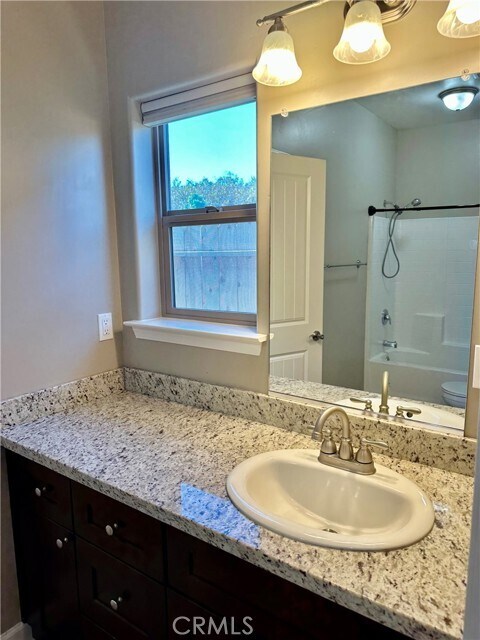 Building Photo - 655 Catala Wy